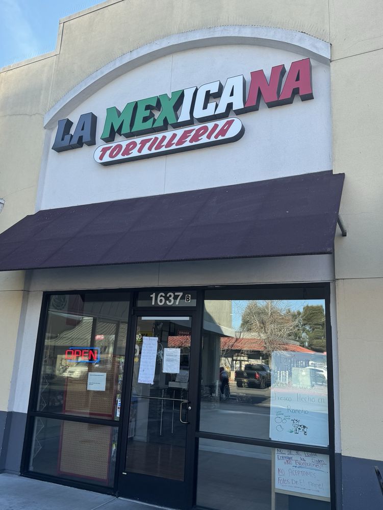 Fachada de La Mexicana Tortilleria en Napa